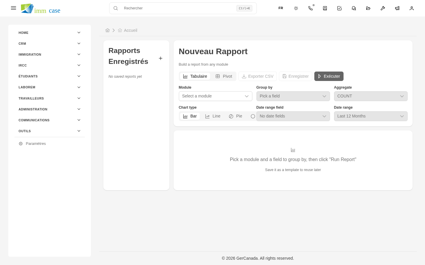 Capture d'écran : rapport exécuté affichant un tableau de dossiers fermés par consultant et un graphique à barres